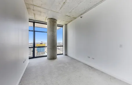 2 Bedroom Chicago Loop Apartment