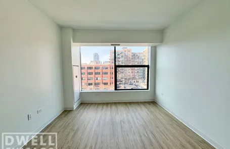 2 Bedroom West Loop Apartment