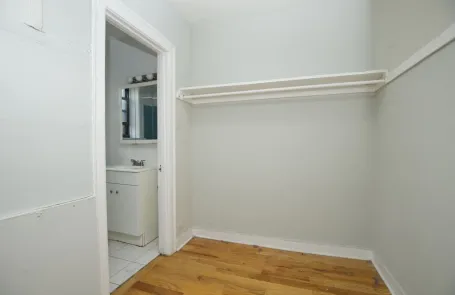 Studio Lakeview Apartment
