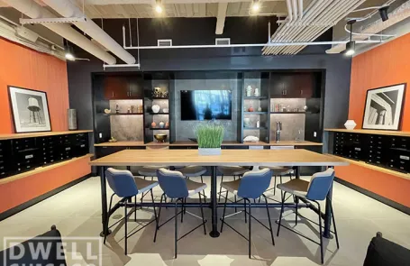 2 Bedroom Lakeview Apartment