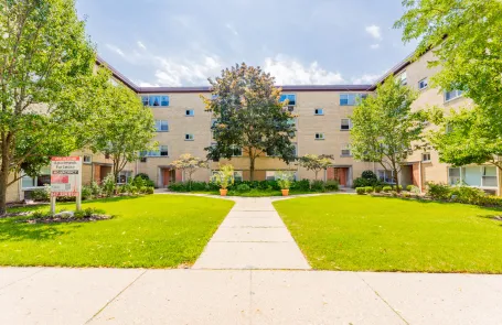 1 Bedroom Skokie Apartment