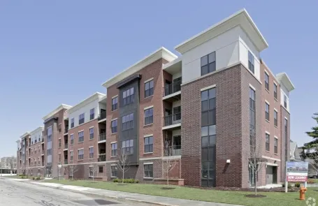 2 Bedroom Naperville Apartment