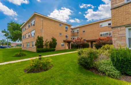 1 Bedroom Skokie Apartment