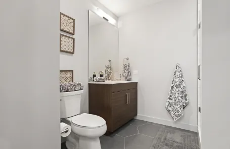 Studio Chicago Loop Apartment