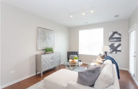 2 Bedroom Naperville Apartment