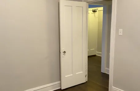 2 Bedroom Rogers Park Apartment