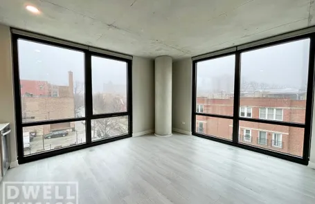 3 Bedroom Uptown Apartment