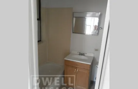 3 Bedroom Humboldt Park Apartment