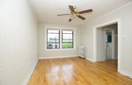 Studio Lakeview Apartment