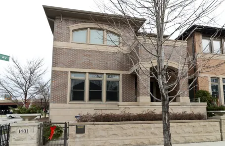 5 Bedroom University Village