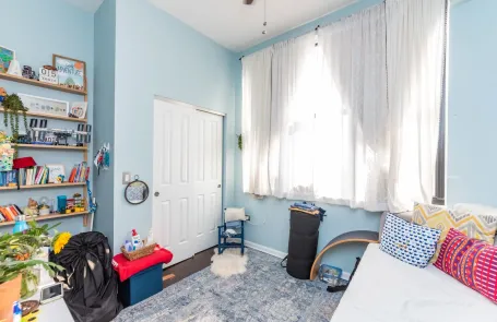 2 Bedroom South Loop Apartment