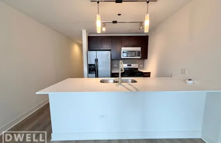 1 Bedroom Old Town Apartment
