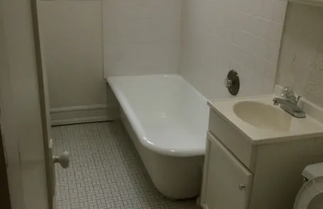 Studio Ravenswood Apartment