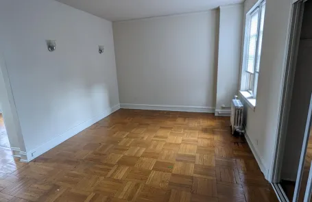 1 Bedroom Rogers Park Apartment