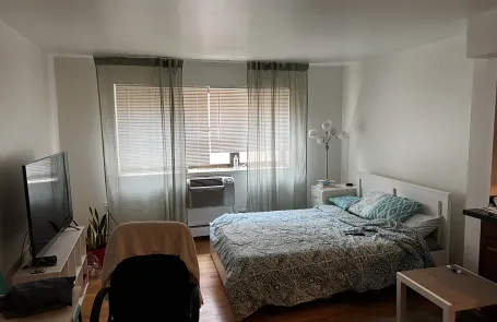 Studio Edgewater Apartment