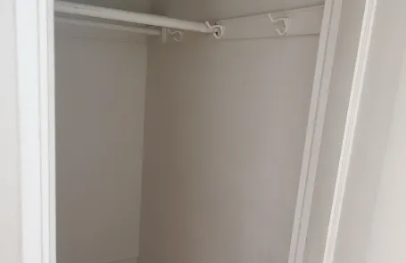 1 Bedroom Rogers Park Apartment