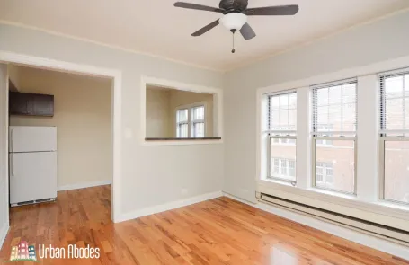 1 Bedroom Lakeview Apartment