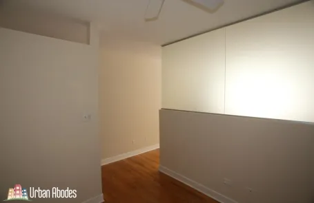 Studio Lincoln Park Apartment
