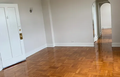 1 Bedroom Rogers Park Apartment