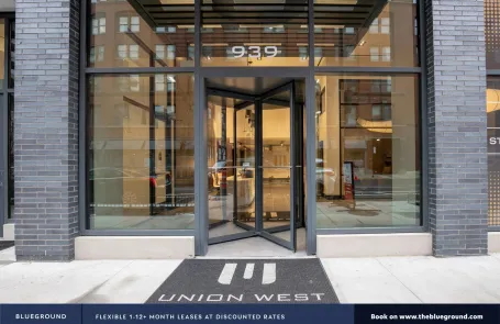 Studio West Loop Apartment