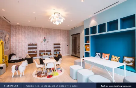 1 Bedroom South Loop Apartment