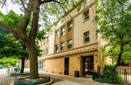 Studio Hyde Park Apartment