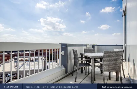 2 Bedroom Logan Square Apartment