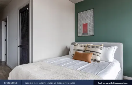 Studio West Loop Apartment