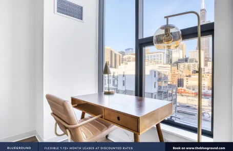 2 Bedroom West Loop Apartment