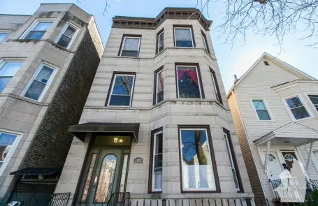 2 Bedroom Logan Square Apartment