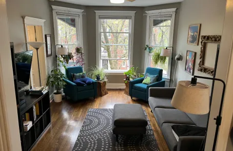 3 Bedroom North Center Apartment