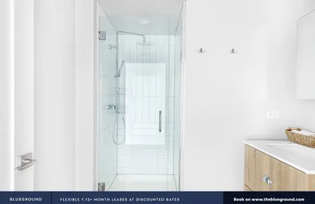 2 Bedroom North Center Apartment