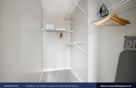 1 Bedroom Chicago Loop Apartment