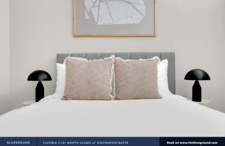 2 Bedroom Chicago Loop Apartment