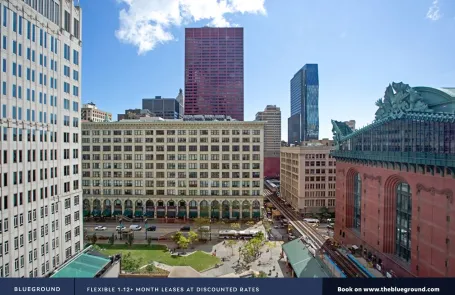 2 Bedroom Chicago Loop Apartment
