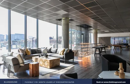 Studio West Loop Apartment