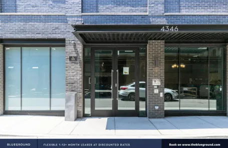 2 Bedroom North Center Apartment