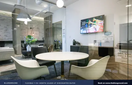 2 Bedroom South Loop Apartment