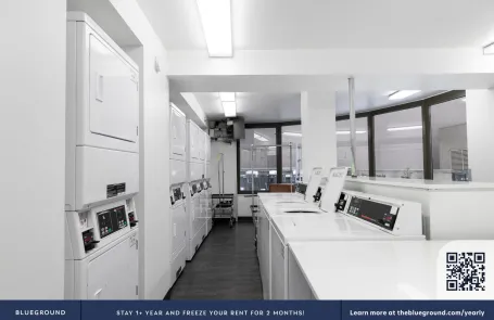 2 Bedroom Streeterville Apartment