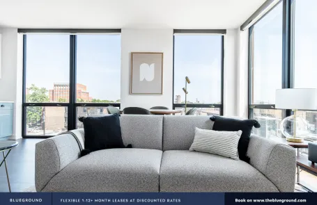 2 Bedroom North Center Apartment