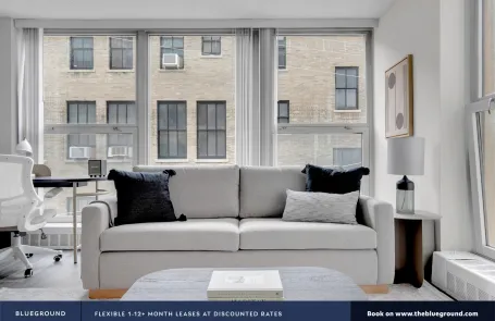 1 Bedroom Edgewater Apartment