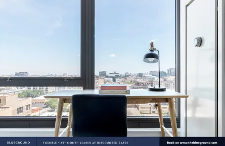 Studio West Loop Apartment