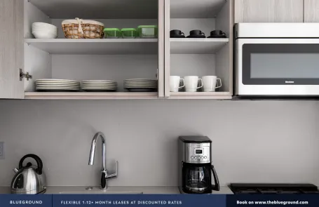 Studio South Loop Apartment