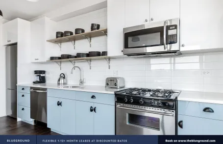 2 Bedroom North Center Apartment