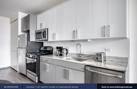 1 Bedroom Logan Square Apartment