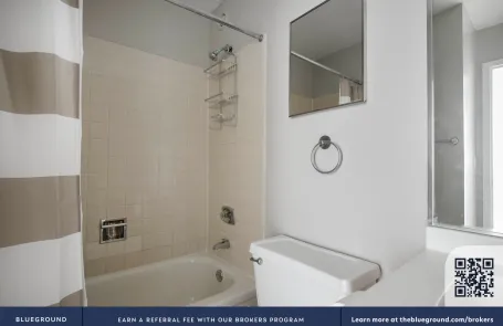 1 Bedroom South Loop Apartment