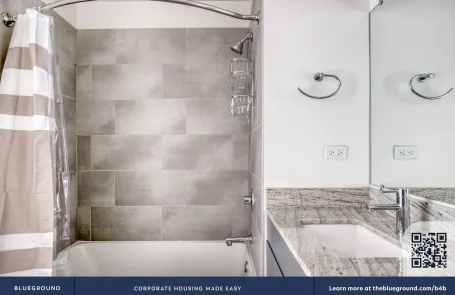 1 Bedroom Logan Square Apartment