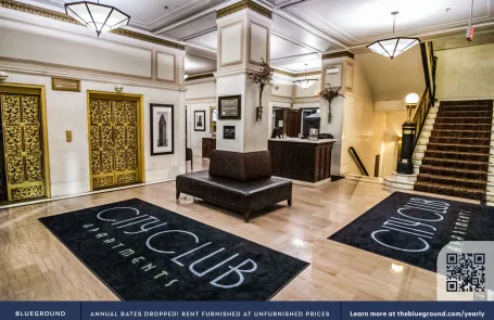 2 Bedroom Chicago Loop Apartment