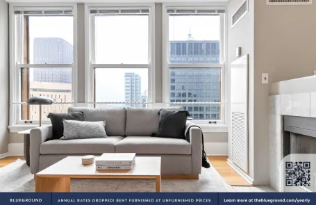 2 Bedroom Chicago Loop Apartment