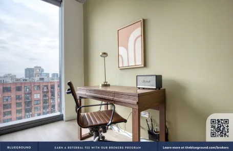 1 Bedroom West Loop Apartment